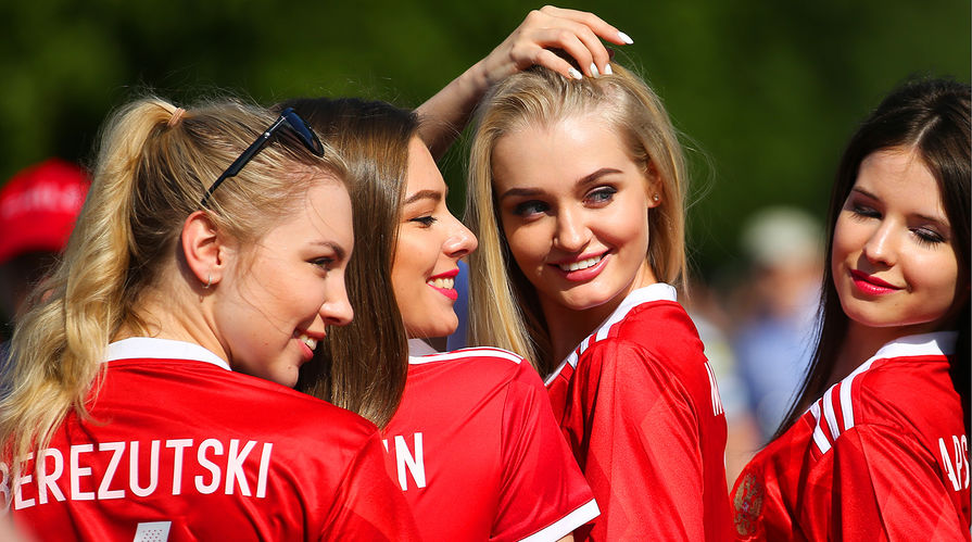 Российские болельщицы