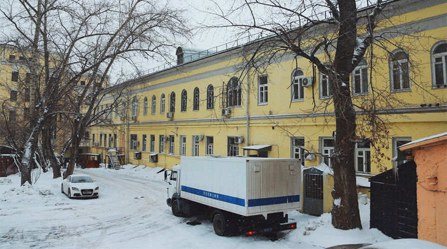 Ситуация около Басманного суда