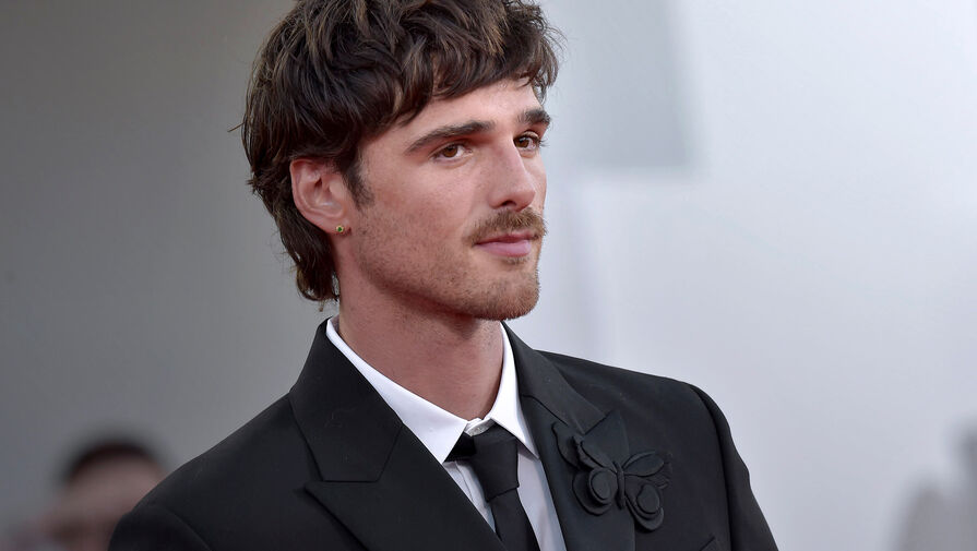 Актера Элорди осудили за то, что он вынул изо рта жвачку и отдал своей матери