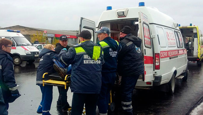 На месте ДТП с автобусом на Малинском шоссе в нескольких километрах от Коломны, 6 октября 2017 года