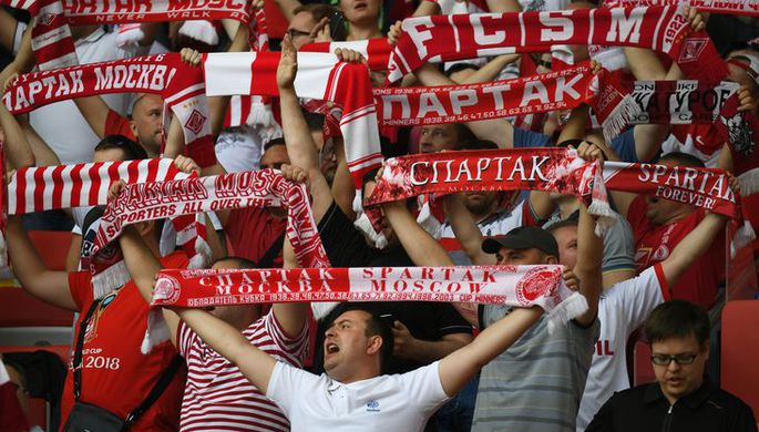 Фанаты московского футбольного клуба «Спартак»