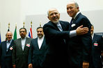Иран прекратит развитие своей ядерной программы в обмен на смягчение международных санкций