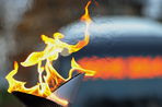 Пять неприятных инцидентов на эстафете огня Олимпийских игр — 2014 в Сочи