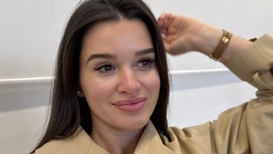 Телеведущая Ксения Бородина снялась без макияжа и укладки