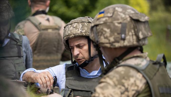 Президент Украины во время посещения Донбасса, 27 мая 2019 года