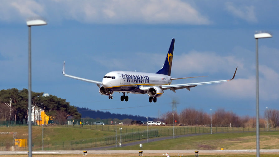        ryanair 