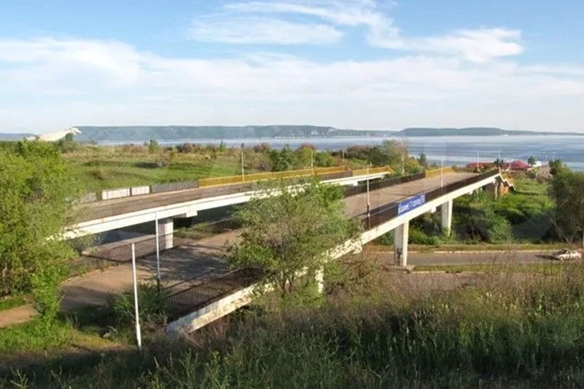 "АвтоВАЗ" выставил на продажу мост в Тольятти