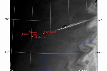 Снимок M9HRV европейского метеорологического спутника Meteosat-9, 15 февраля 2013 года 03:15:00 UTC // eumetsat.int. Координаты подобраны ориентировочно
