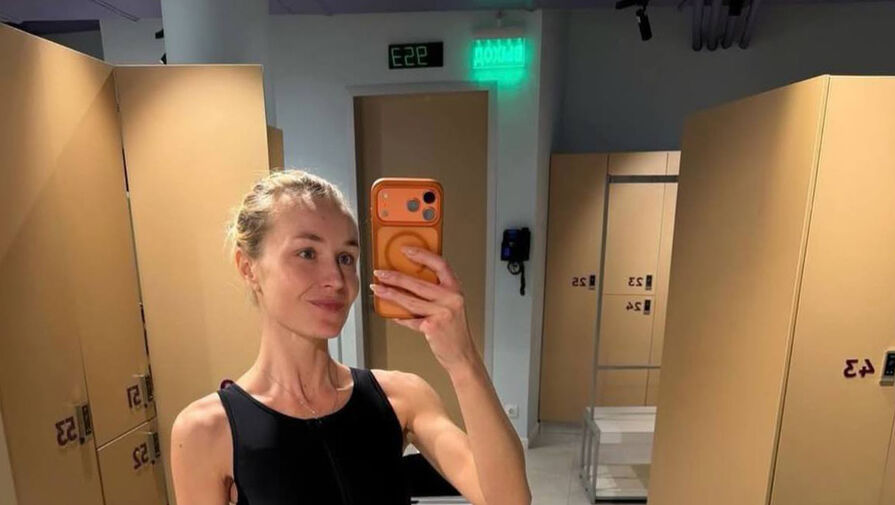 Певица Полина Гагарина опубликовала фото в купальнике