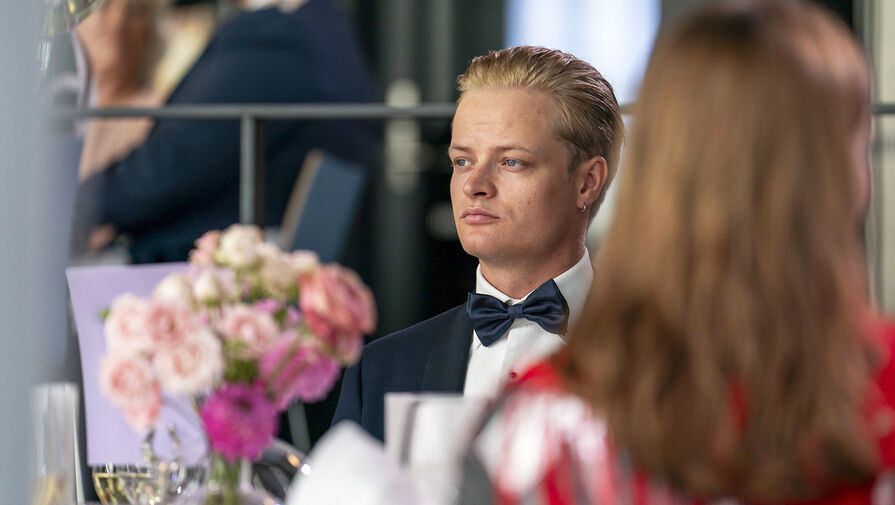 Обвиненный в изнасиловании сын принцессы Норвегии Хейби предстанет перед судом