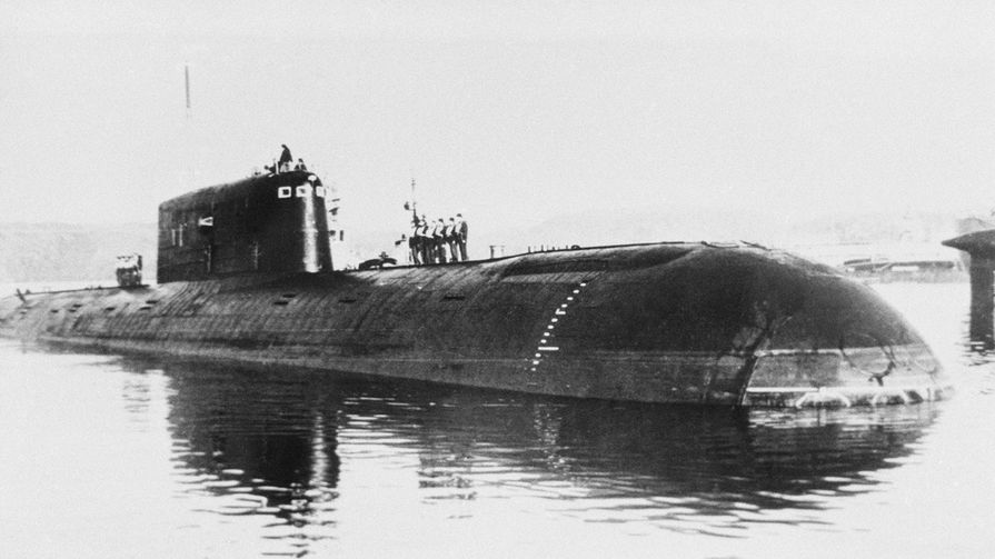 Атомная подводная лодка "Комсомолец", 1989 год