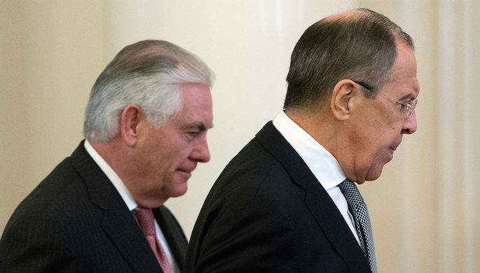 Госсекретарь США Рекс Тиллерсон и министр иностранных дел России Сергей Лавров