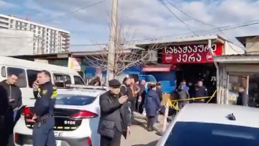 Четыре человека погибли во результате стрельбы на рынке в городе Рустави