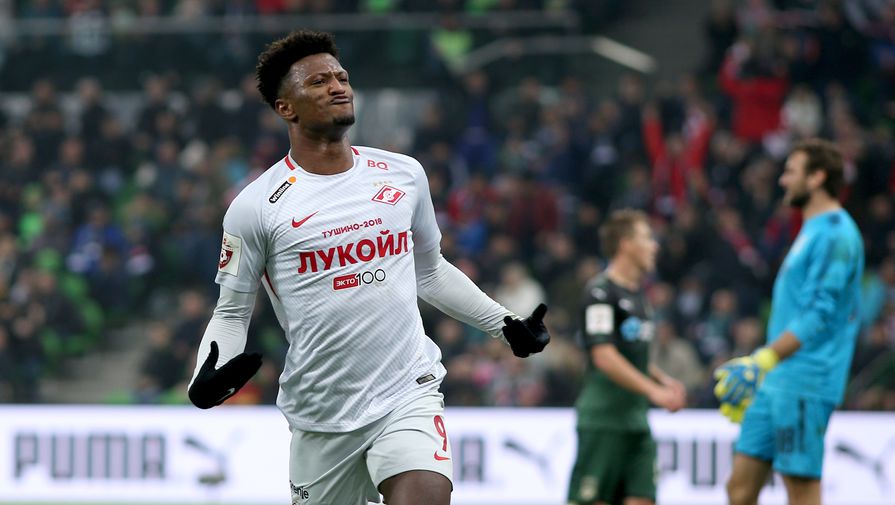 Игрок "Спартака" Зе Луиш радуется забитому голу в матче 17-го тура чемпионата России по футболу среди клубов Премьер-лиги между ФК "Краснодар" (Краснодар) и ФК "Спартак" (Москва).