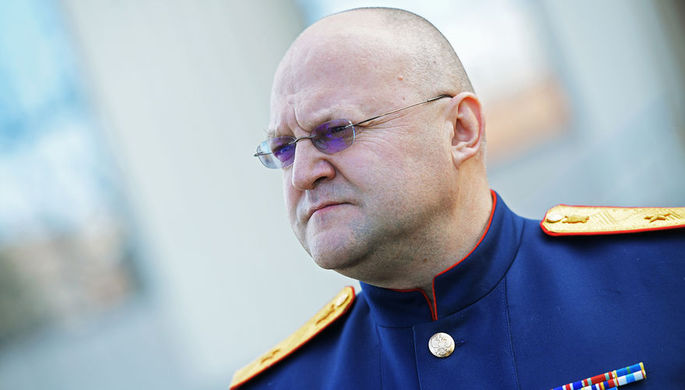 Руководитель ГСУ Следственного комитета России по городу Москве Александр Дрыманов у здания...