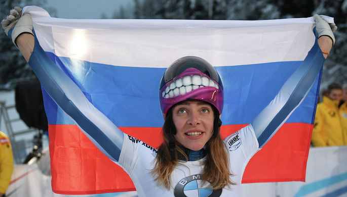 Елена Никитина (Россия) после соревнований по скелетону среди женщин на чемпионате Европы по бобслею...