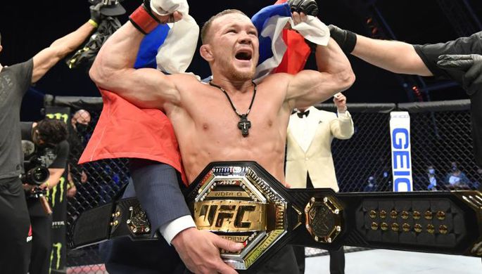Российский боец UFC Петр Ян