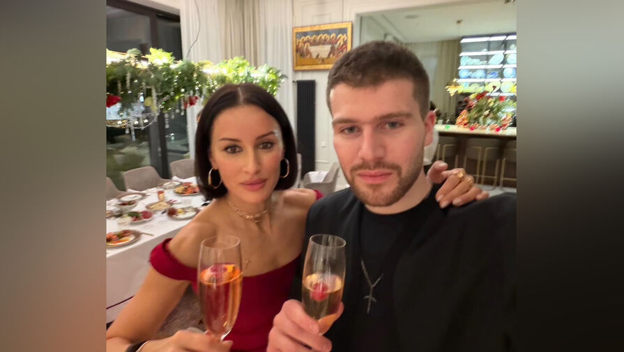 Бизнесвумен Тина Канделаки опубликовала редкое фото с сыном Леонтием