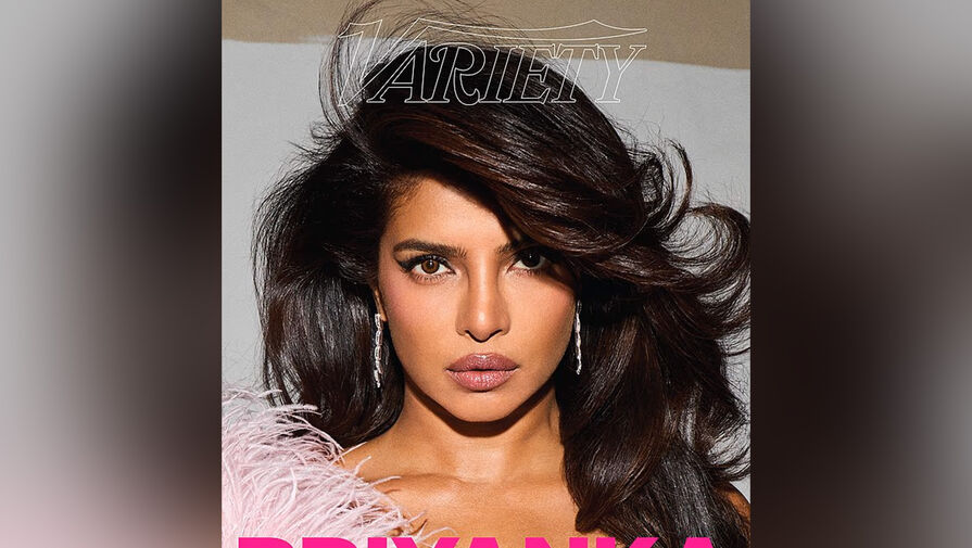 Актриса Приянка Чопра снялась в прозрачном платье без бюстгальтера