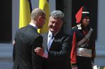 Киев встретил нового президента Украины со сдержанным оптимизмом