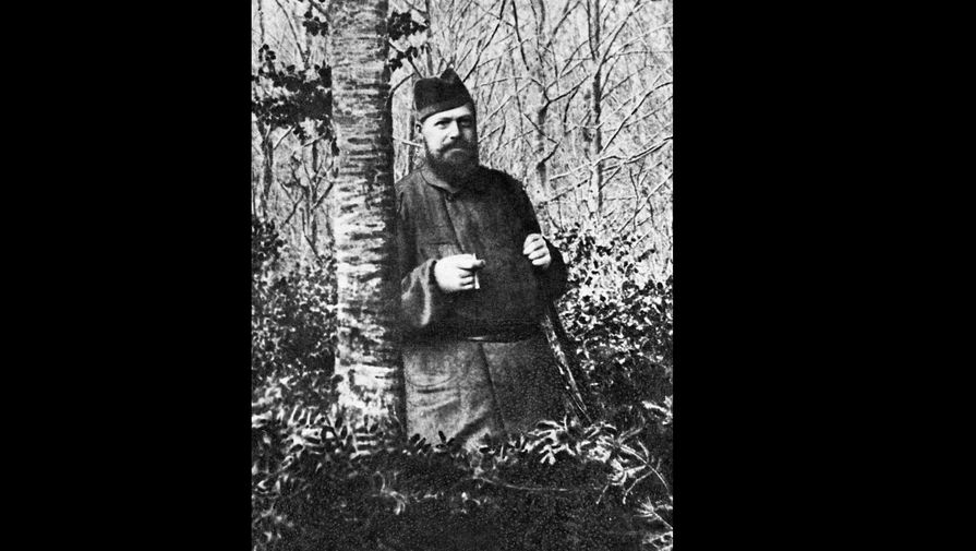 Российский император Александр III на охоте.