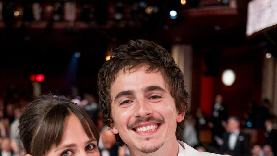 Сестра актера Шаламе Полин не хотела обнимать Кайли Дженнер на Оскаре