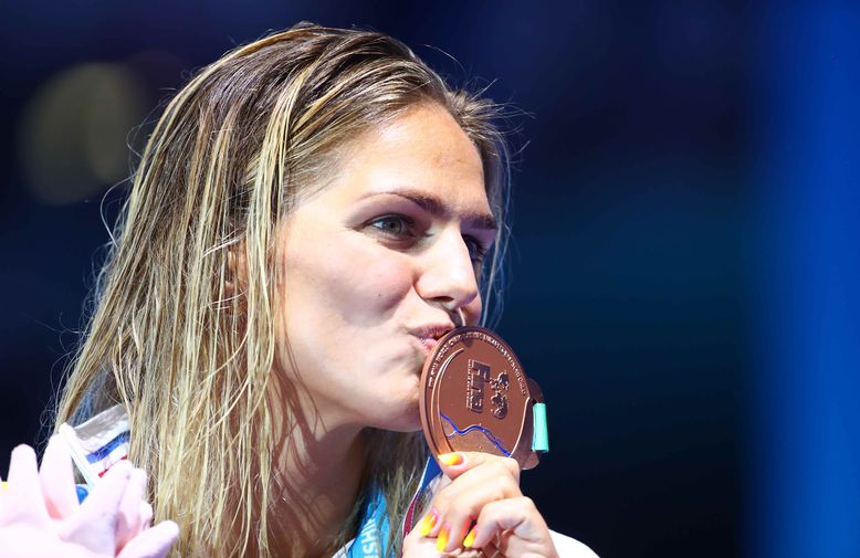 Россиянка Юлия Ефимова взяла бронзу на дистанции 100 м брассом на чемпионате мира по водным видам спорта