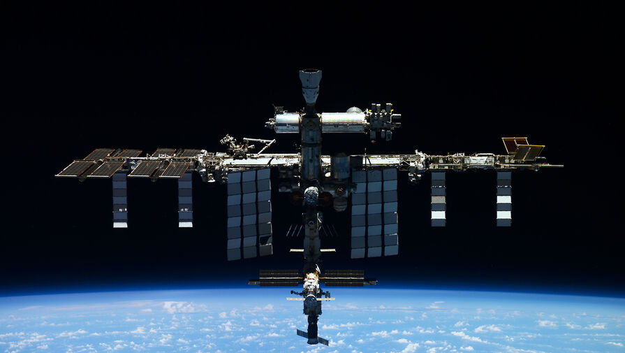 "Роскосмос": утечка воздуха на МКС не угрожает экипажу