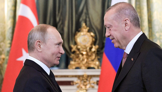 Президент России Владимир Путин и президент Турции Реджеп Тайип Эрдоган во время встречи в Кремле, 8...