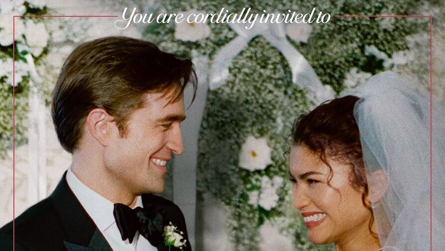 Актриса Зендая выложила фото в свадебном платье с Робертом Паттинсоном