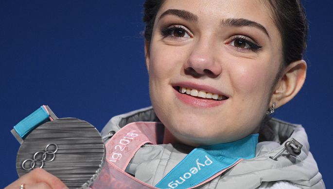 Фигуристка Евгения Медведева
