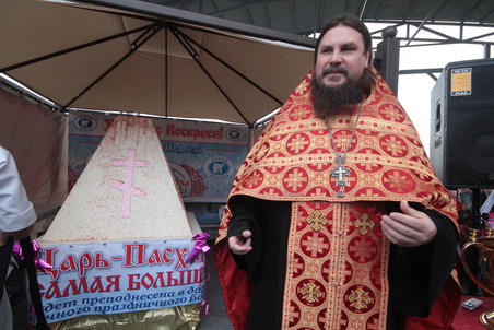  The rector of St. Vladimir's Cathedral in Chersonesos Sergei Halyuta 