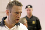 «Газета.Ru» ведет онлайн-репортаж из суда в Кирове, где продолжается процесс над Алексеем Навальным
