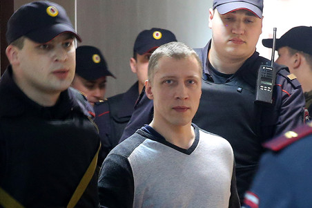 Байкер Юрий Некрасов, застреливший «ночного волка», освобожден в зале суда