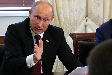 Putin requires companies to report on any foreign demands
