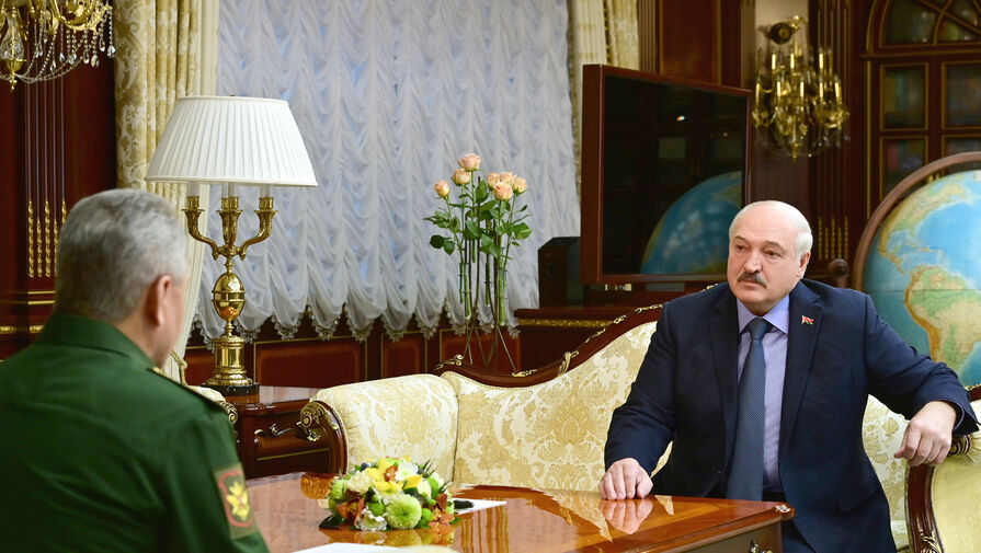 Лукашенко на переговорах с Шойгу попросил гарантии защиты от внешней агрессии
