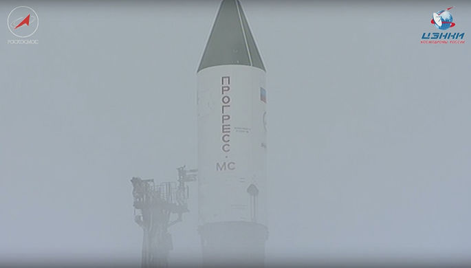 Кадр из трансляции запуска ракеты «Союз-2.1а» с кораблем «Прогресс МС-08» с космодрома Байконур, 13...