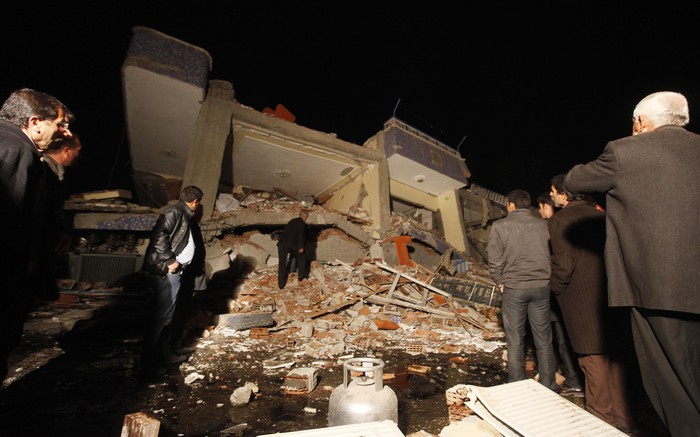 В Турции произошло сильное землетрясение 06-pic3-700x467-99141