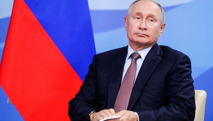 Президент России Владимир Путин во время Восточного экономического форума во Владивостоке, 11...