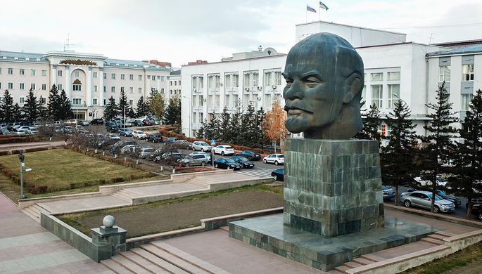 Памятник Ленину в Улан-Удэ, Россия, 2017 год