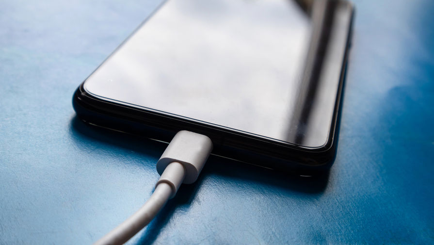 Mash: в Ногинске 17-летнего подростка убило током из провода для зарядки iPhone