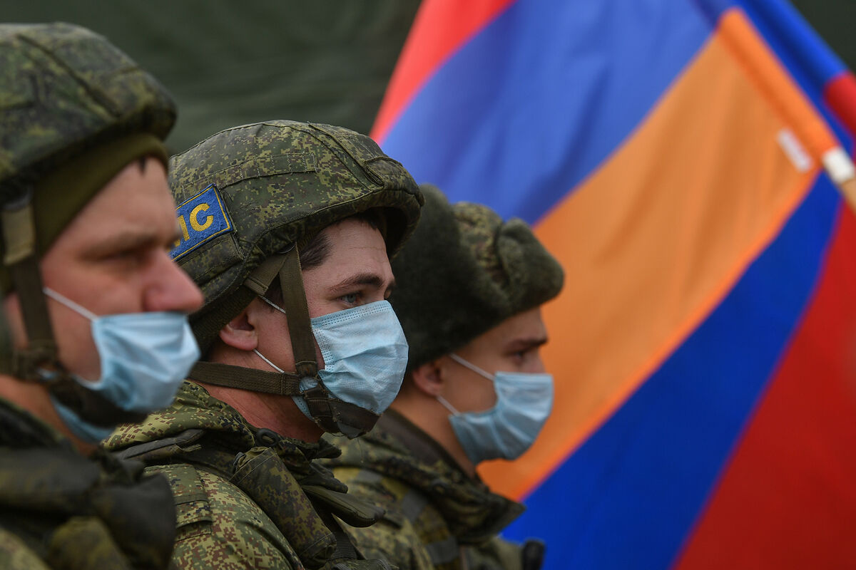 Российские военные миротворцы в Нагорном Карабахе