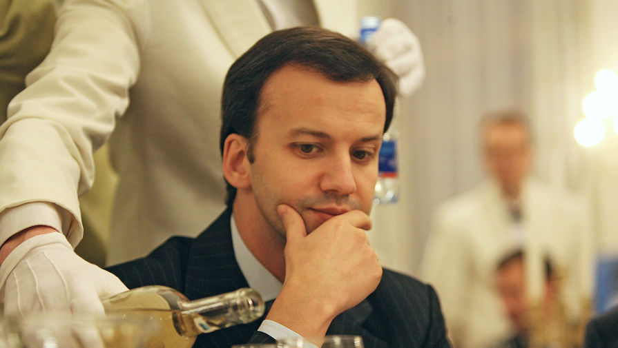 Начальник Экспертного управления президента РФ Аркадий Дворкович на церемонии вручения наград Национальной банковской премии — 2006