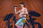 Энтони Кидис во время выступления с группой Red Hot Chili Peppers в Новом Орлеане, США, 2022 год