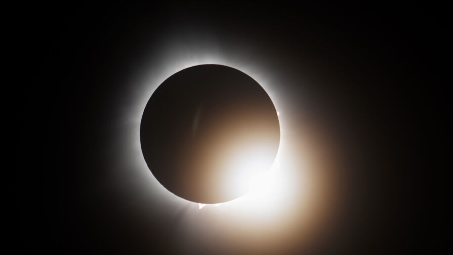 На Земле началось солнечное затмение