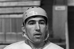 Анатолий Фирсов ушел из большого хоккея в 1973 году