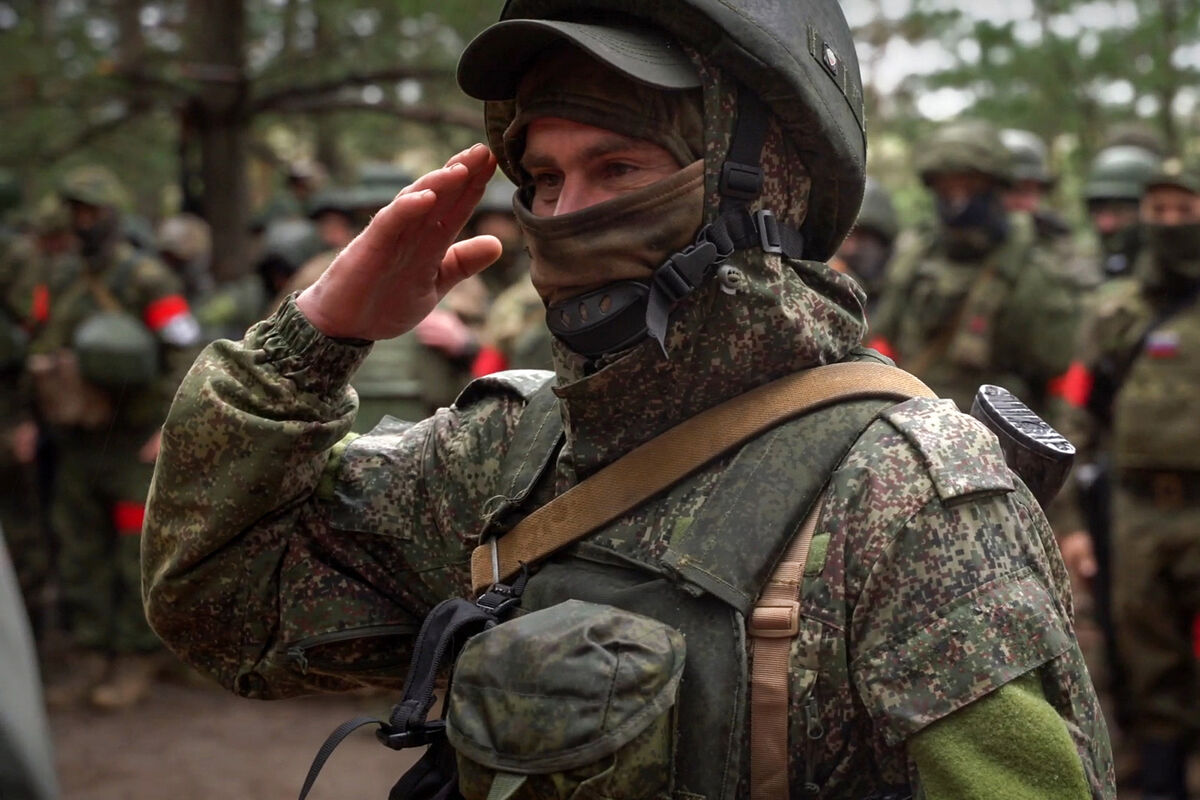 Военный: изображения без лицензионных платежей