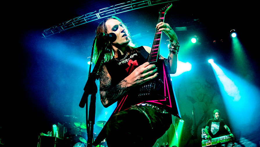 Участники группы Children Of Bodom во время выступления в&nbsp;Торонто, 2014 год