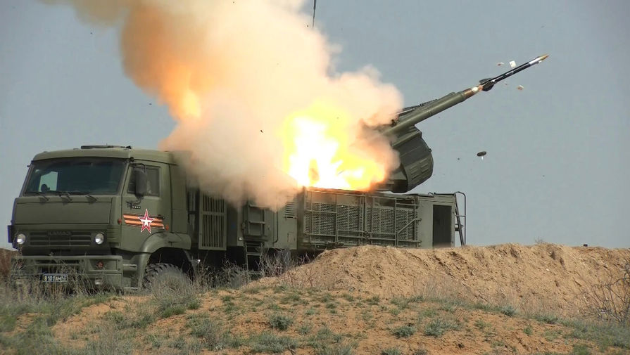 Российские зенитные комплексы отразили ракетную атаку ВВС Израиля в Сирии