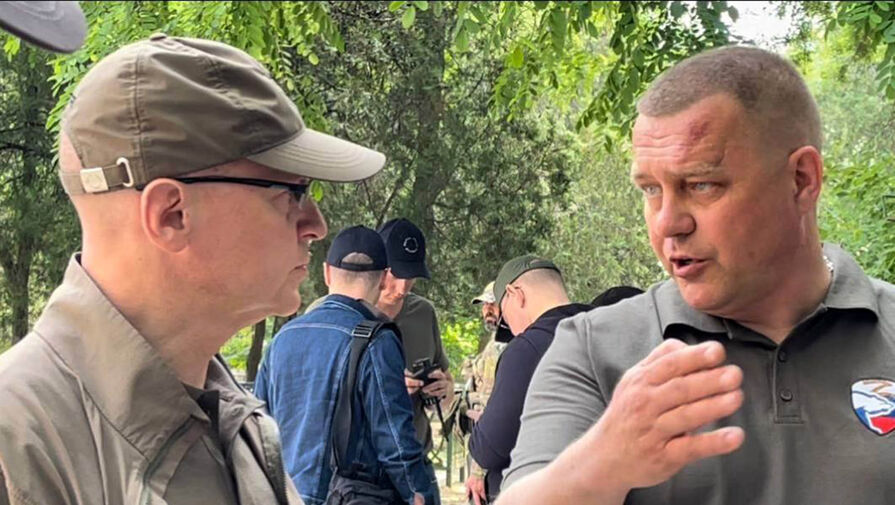 Кириенко посетил Херсонскую область после разрушения Каховской ГЭС